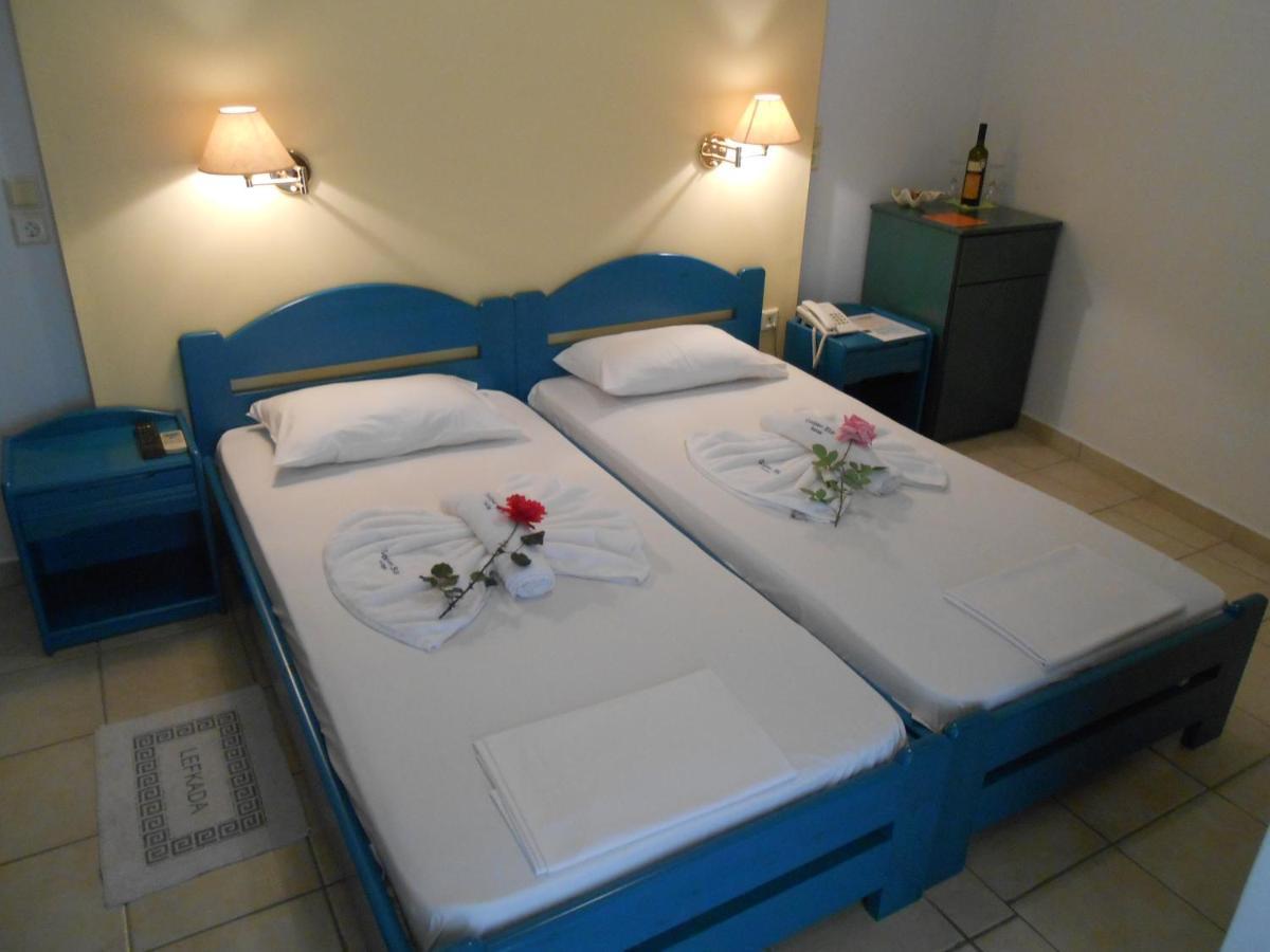 Aparthotel Golden Star à Nydri  Extérieur photo