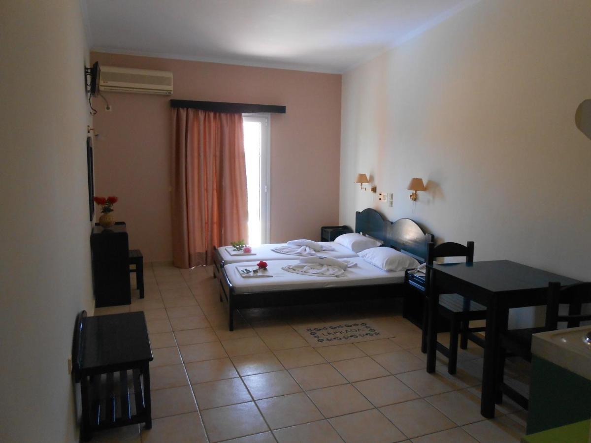 Aparthotel Golden Star à Nydri  Extérieur photo