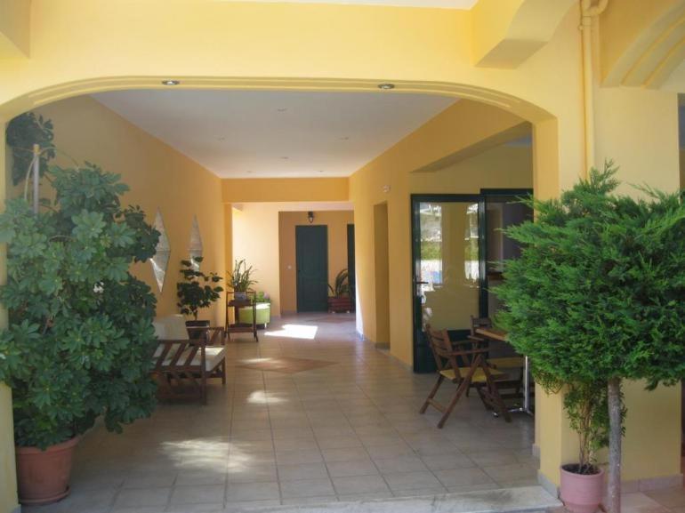 Aparthotel Golden Star à Nydri  Extérieur photo