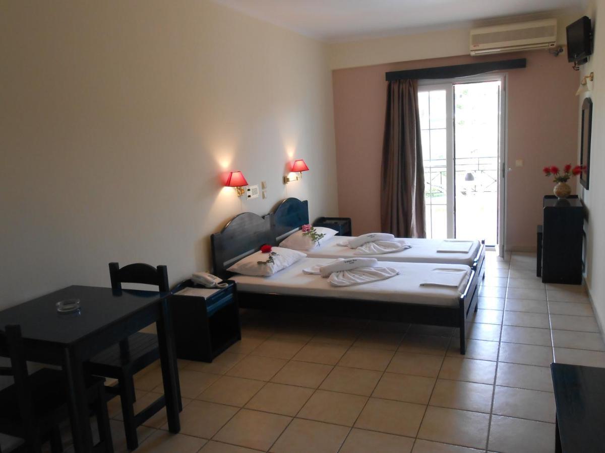 Aparthotel Golden Star à Nydri  Extérieur photo